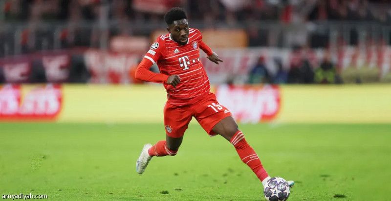 37.1 كيلومتر تمنح ديفيز لقب الأسرع