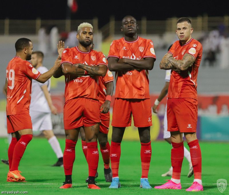 اليوم.. العربي يستأنف