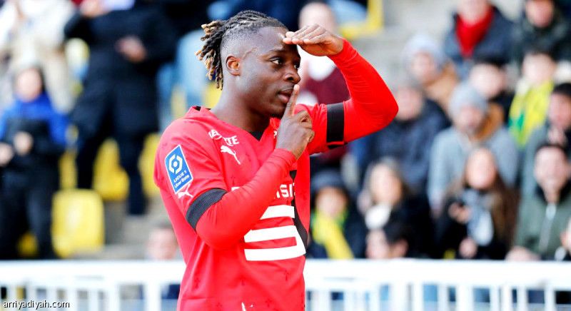 بـ 55 مليونا دوكو يعزز هجوم سيتي