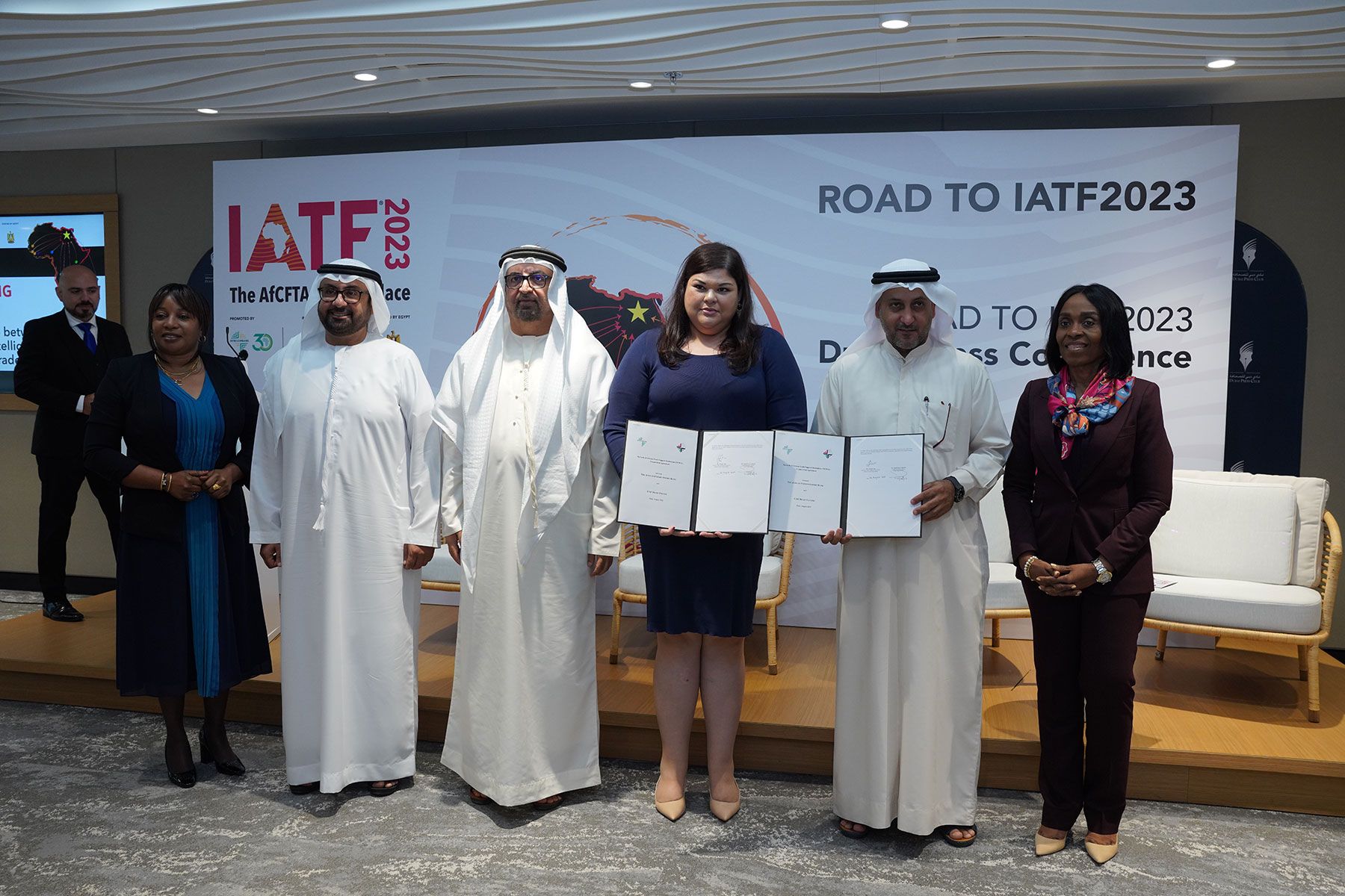 30 % نمواً متوقعاً للتبادل التجاري بين الإمارات وأفريقيا الفترة المقبلة