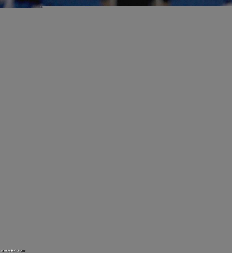 الرباعية والفوز 13 يستأنفان الاكتساح الأزرق