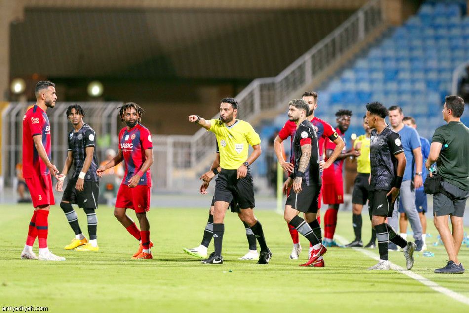 هدف غاب 191 يوما ينقذ نقطة الشباب