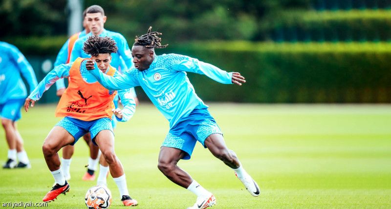 جوارديولا يراقب خطط شيفيلد