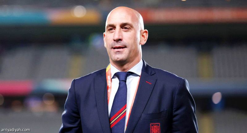 روبياليس يرفض الاستقالة