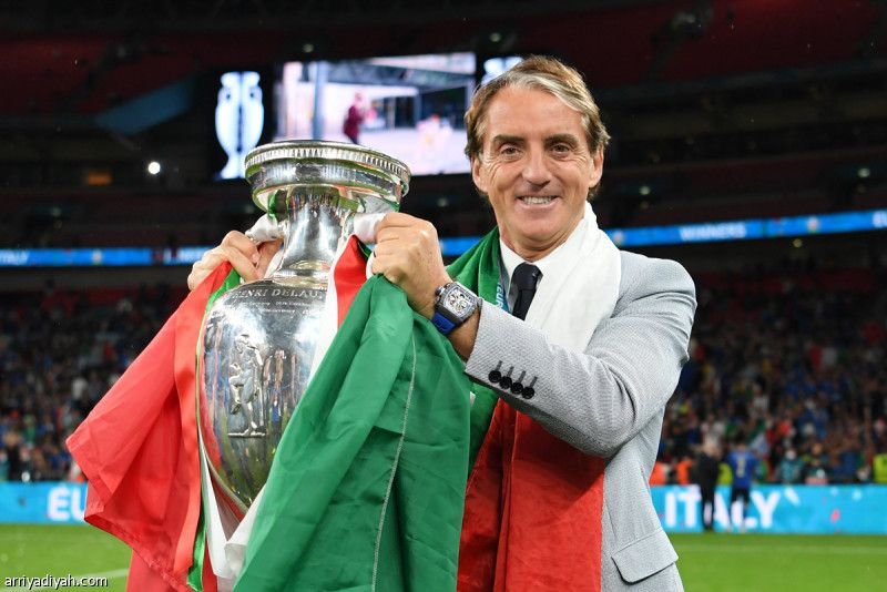 بعد التتويج بـ«يورو».. آسيا مهمة مانشيني الجديدة