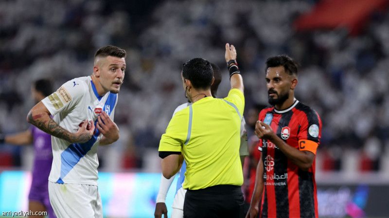 «الانضباط» ترفض احتجاج الهلال.. وتغرّم النصر