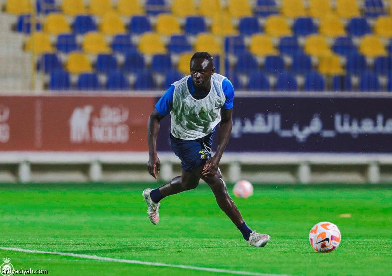 فوفانا ويحيى يغيبان أمام الشباب