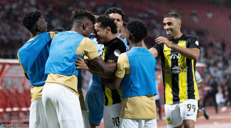 في 10 دقائق.. الاتحاد يكسر صمود الوحدة بثلاثية