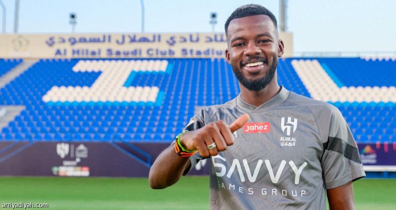 «الاحتراف» توافق على تمبكتي.. وتطالب الشباب بالمطابقة