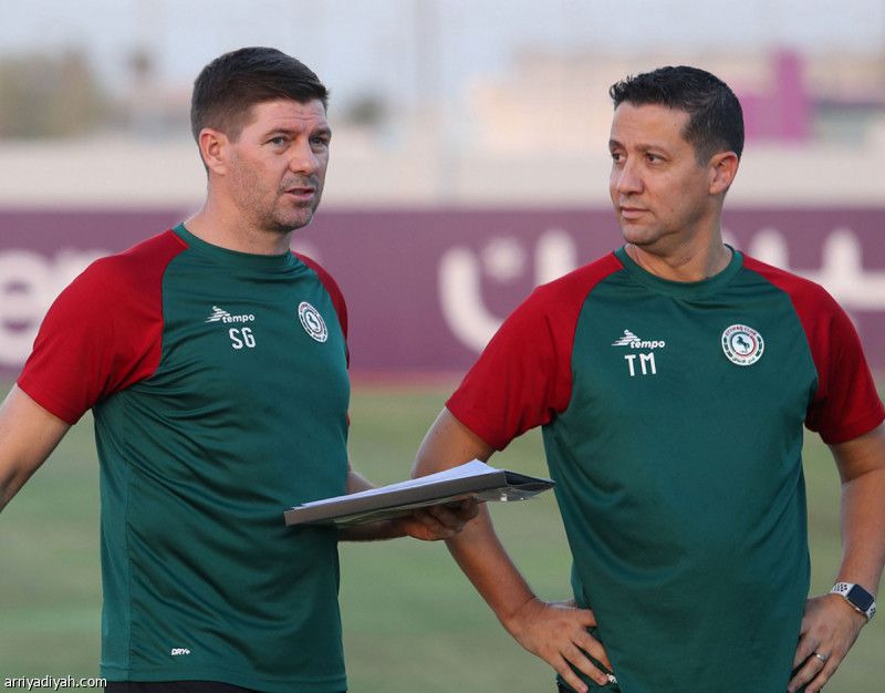 جيرارد وميتروفيتش.. فرصة انتقام