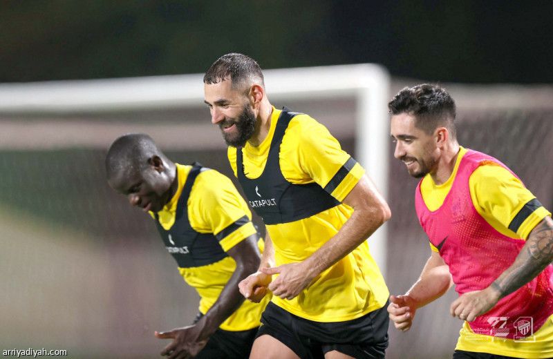 بنزيما ينتظر