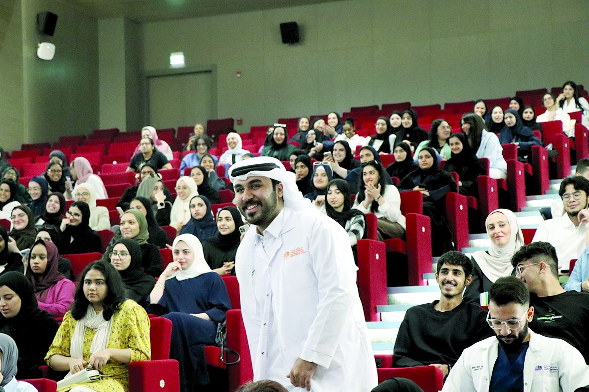 280 طالباً يبدأون رحلة الدراسة بالعلوم الصحية والطبية