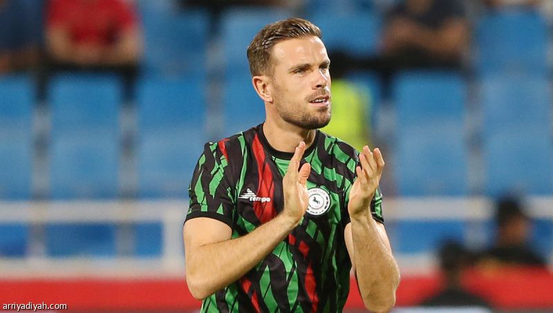 هندرسون يقود الإنجليز أمام أوكرانيا واسكتلندا