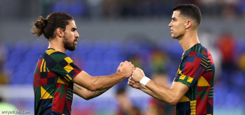 رونالدو ونيفيز يتقدمان قائمة مارتينيز