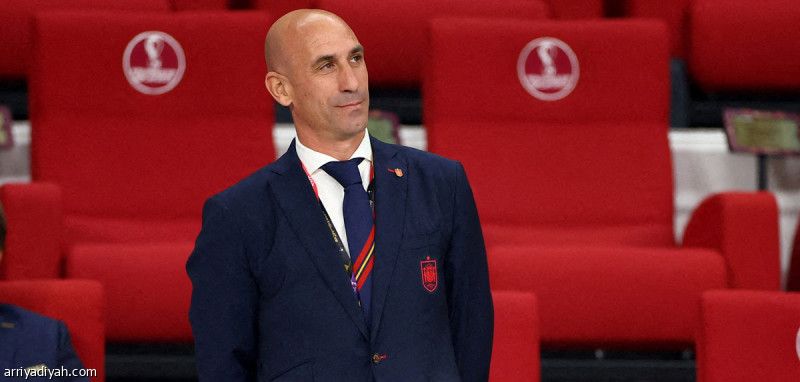 روبياليس ينجو من حجب الثقة