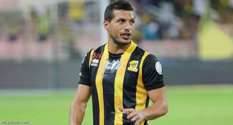 ضمك يتفق مع حامد.. وينتظر الاتحاد
