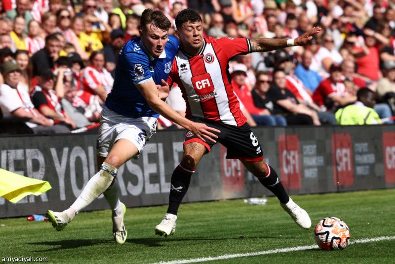 تعادل يوقف خسائر إيفرتون وشيفيلد