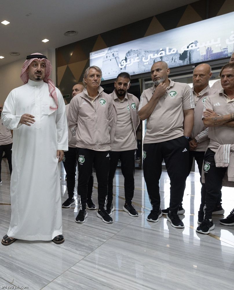 الأخضر يطير إلى نيوكاسل