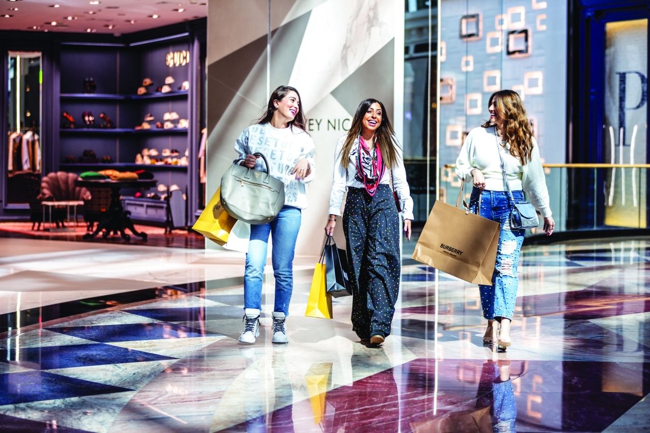 عروض استثنائية في ختام مفاجآت صيف دبي اليوم