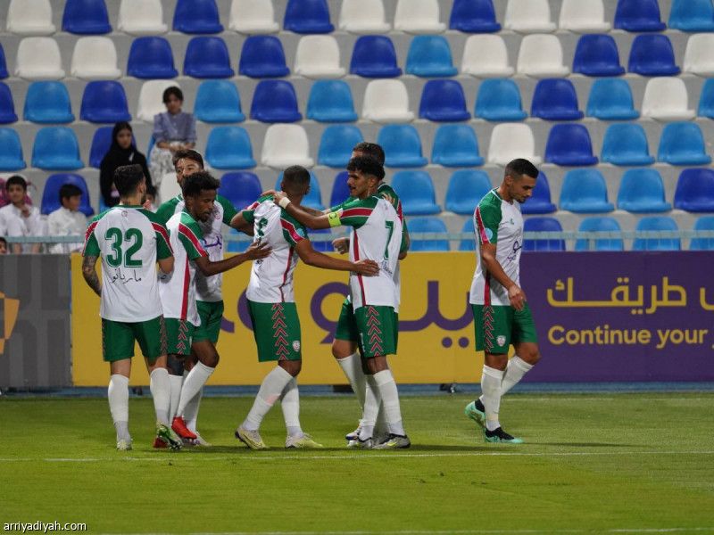 الخلود يكتسح الباطن