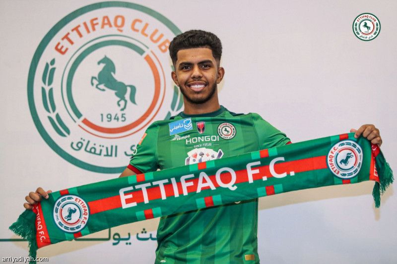 الاتفاق يمدد عقد الدوسري حتى 2028