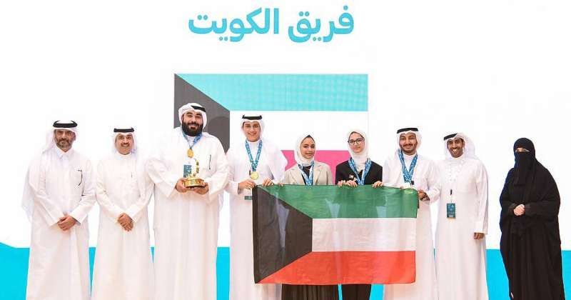 فريق مناظرات المدارس الكويتي يحقق المركز الأول بالدوحة