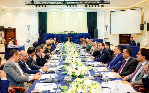 هيئة التشاور تشدد على ضرورة تشكيل وفد تفاوضي مشترك لتمثيل الشرعية