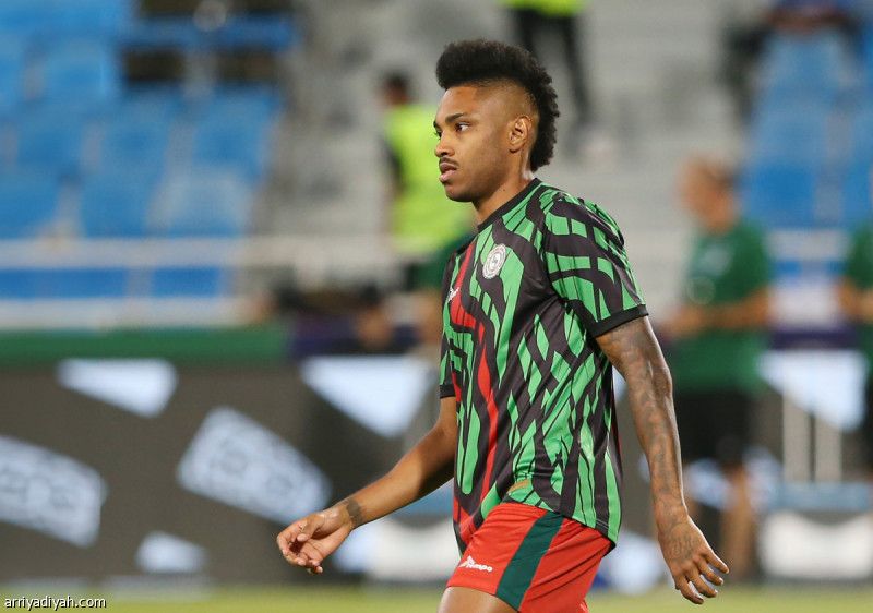 الاتفاق يفتح ملف فيتينيو