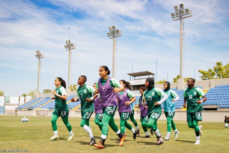 معسكر أخضر السيدات ينطلق في الطائف