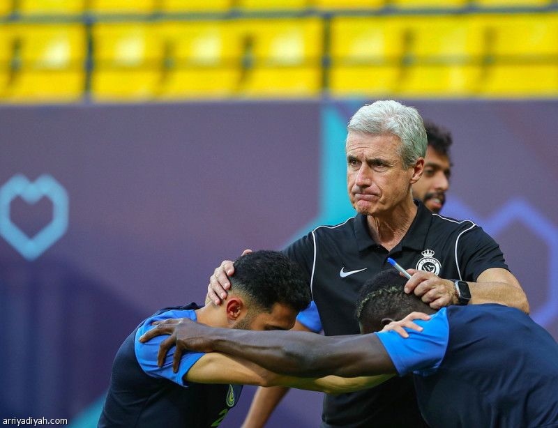 كاسترو يختار تمبكتي