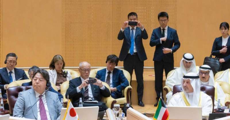 وزير الخارجية الشيخ سالم الصباح يترأس وفد دولة الكويت المشارك في أعمال الاجتماع الوزاري المشترك بين دول مجلس التعاون واليابان
