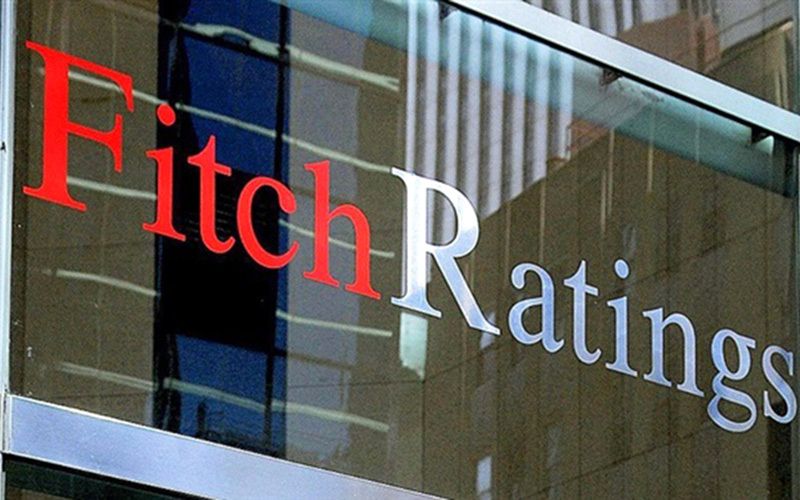 «فيتش» ترصد نمو سوق الدخل الثابت في الإمارات