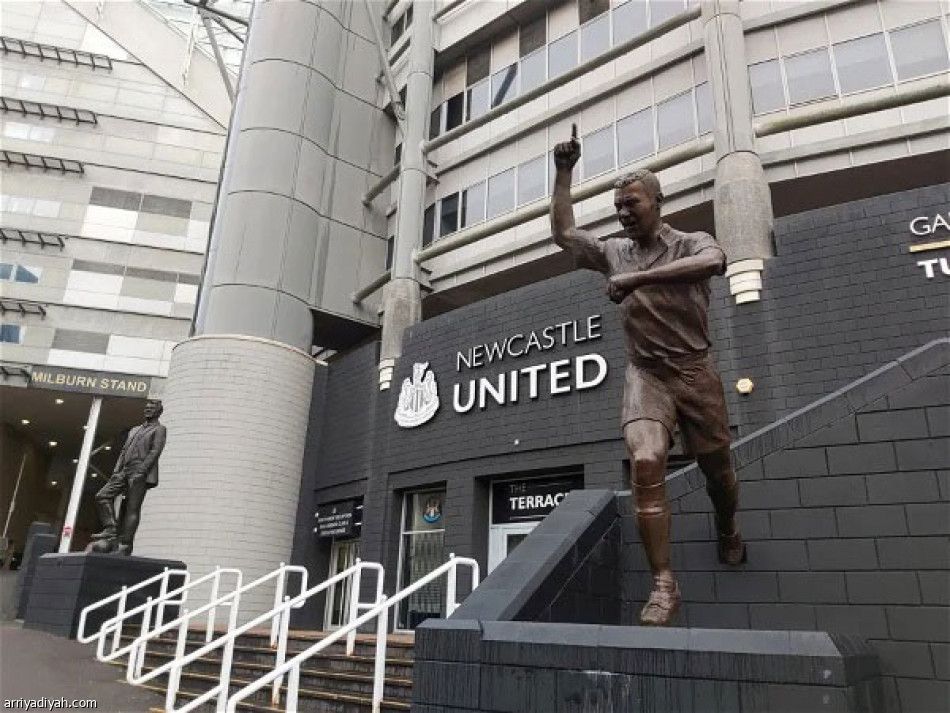 المجسّمات تطوّق الأخضر في نيوكاسل