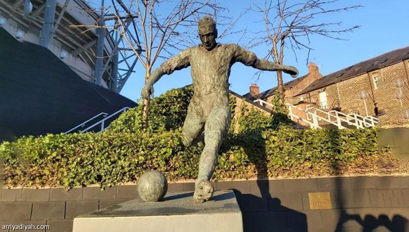 المجسّمات تطوّق الأخضر في نيوكاسل