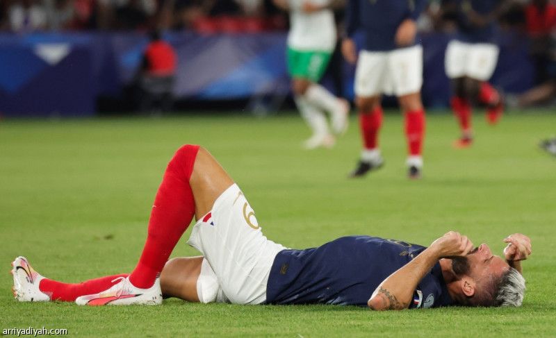 فرنسا تفقد جيرو أمام ألمانيا