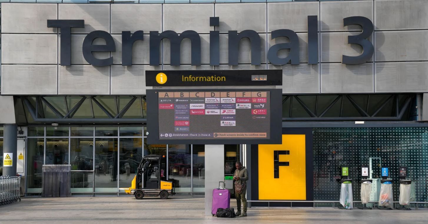 اكتشاف الخرسانة المخيفة في مطاري هيثرو وغاتويك