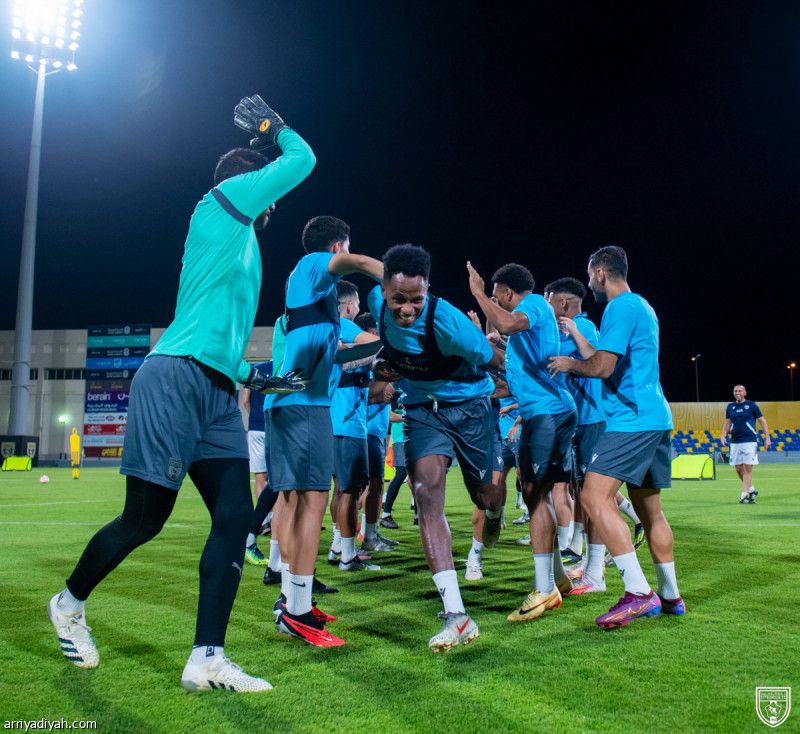 التعاون يبدأ تجهيز الرباعي الجديد