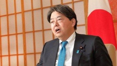 وزير الخارجية الياباني يقوم بزيارة غير معلنة إلى أوكرانيا