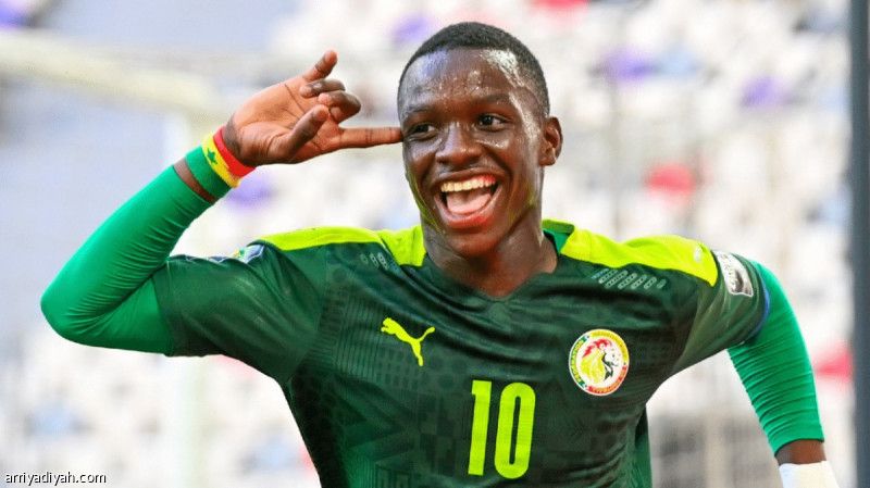 أمارا ضيوف.. اللاعب الأصغر في تاريخ السنغال