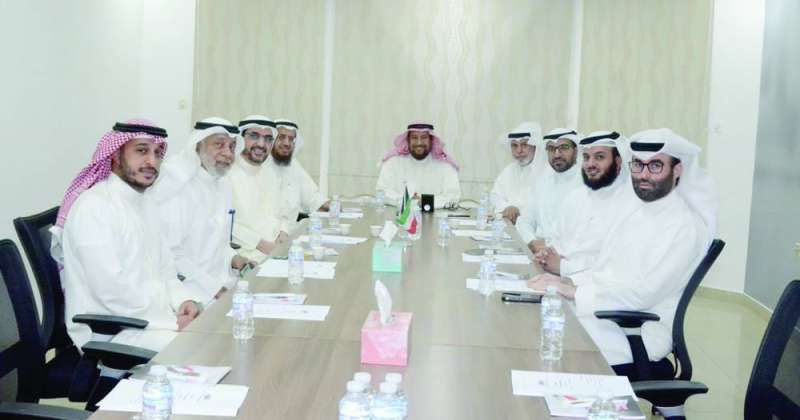جانب من اجتماع ممثلي لجنة الإغاثة الكويتية