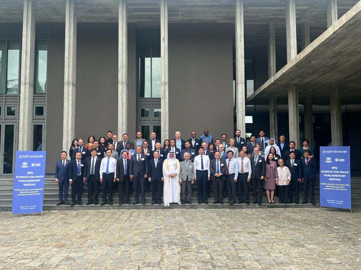 مجلس الشورى يشارك في اجتماع برلماني دولي في فيتنام