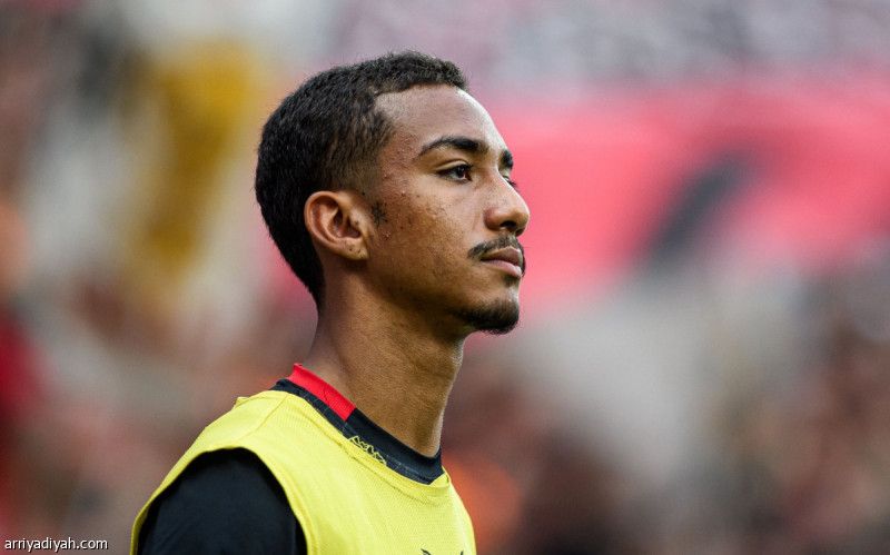 باير ليفركوزن يخسر آرثر 3 أشهر