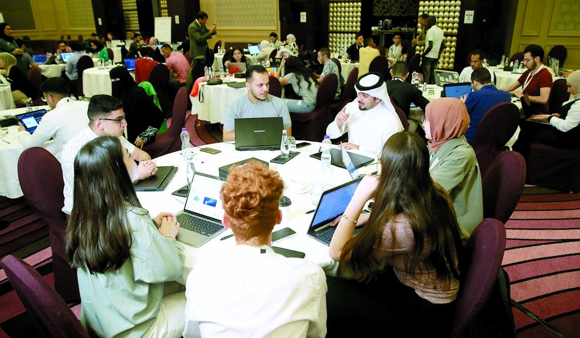 منافسات قوية في»هاكاثون الشباب العربي»