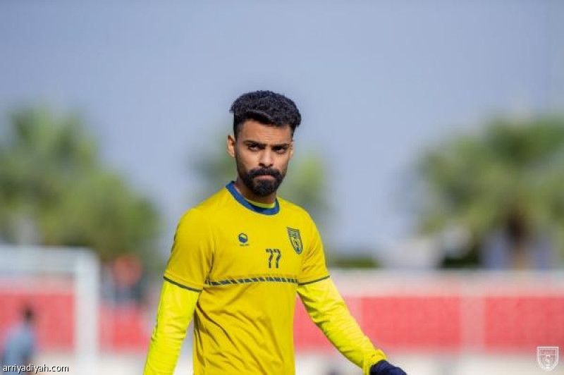 الطائي يضم العمري 3 أعوام