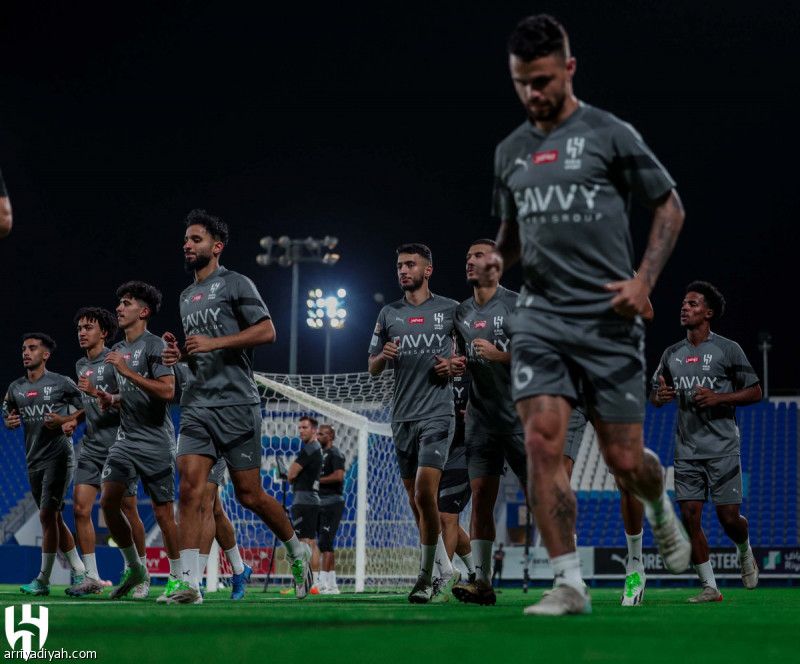 الهلال يكثف اللياقة