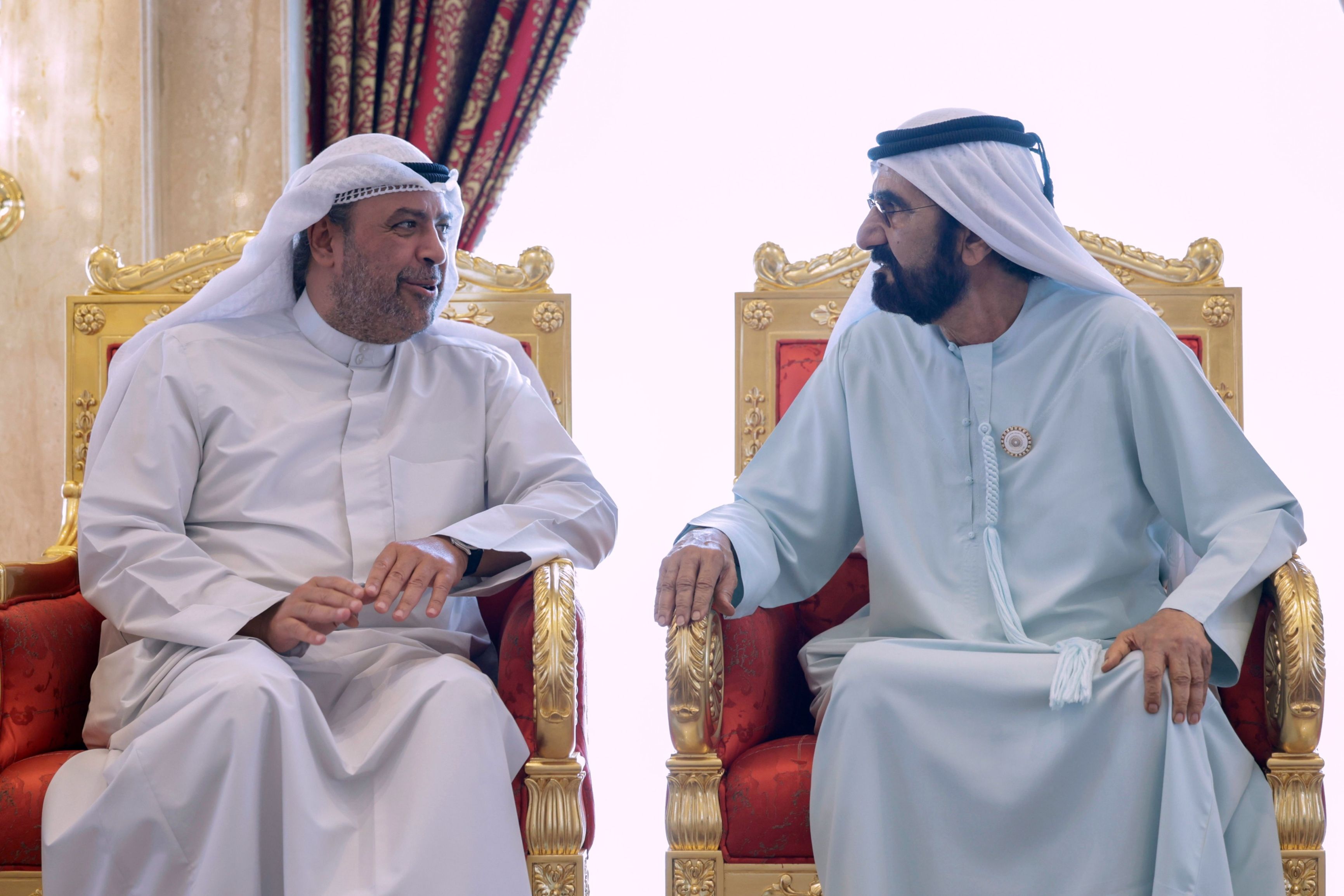 ​محمد بن راشد يستقبل نائب رئيس مجلس الوزراء وزير الدفاع الكويتي