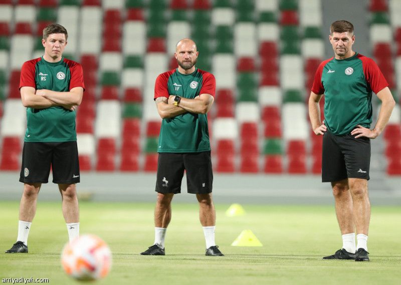 جيرارد يطلب الهجوم