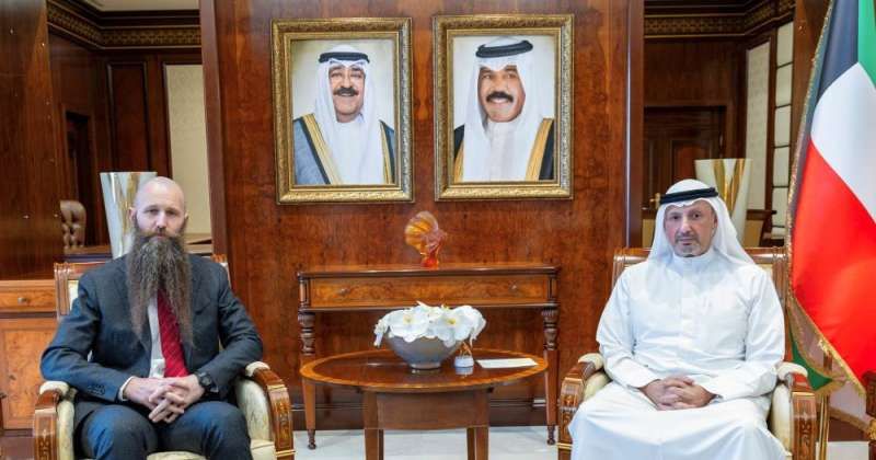 وزير الخارجية بحث مع هولتسنايدر تعزيز العلاقات الكويتية الأميركية