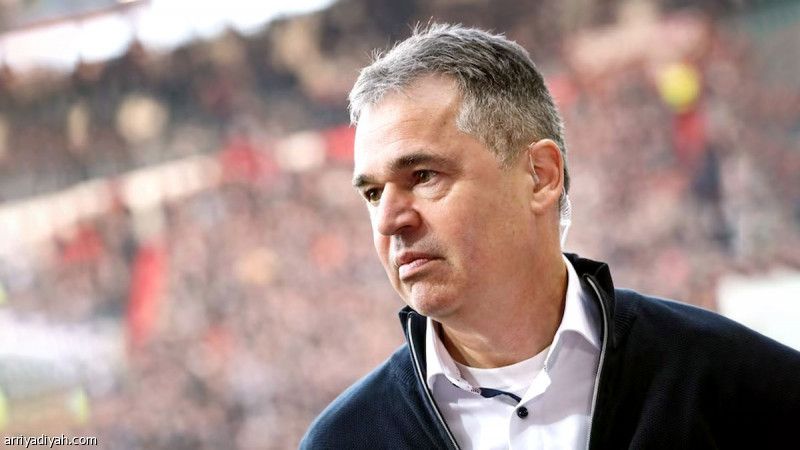 ريتيج يقود ألمانيا