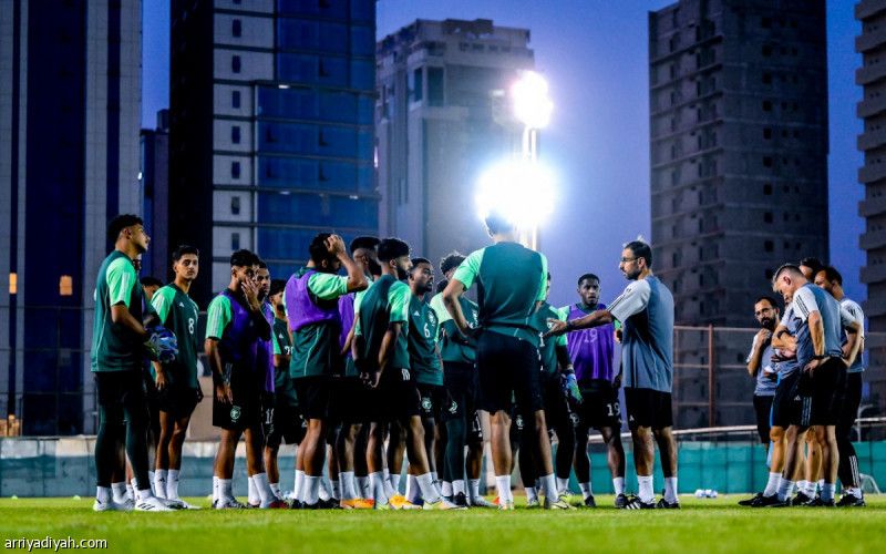 اليوم.. الأخضر يغادر إلى الصين